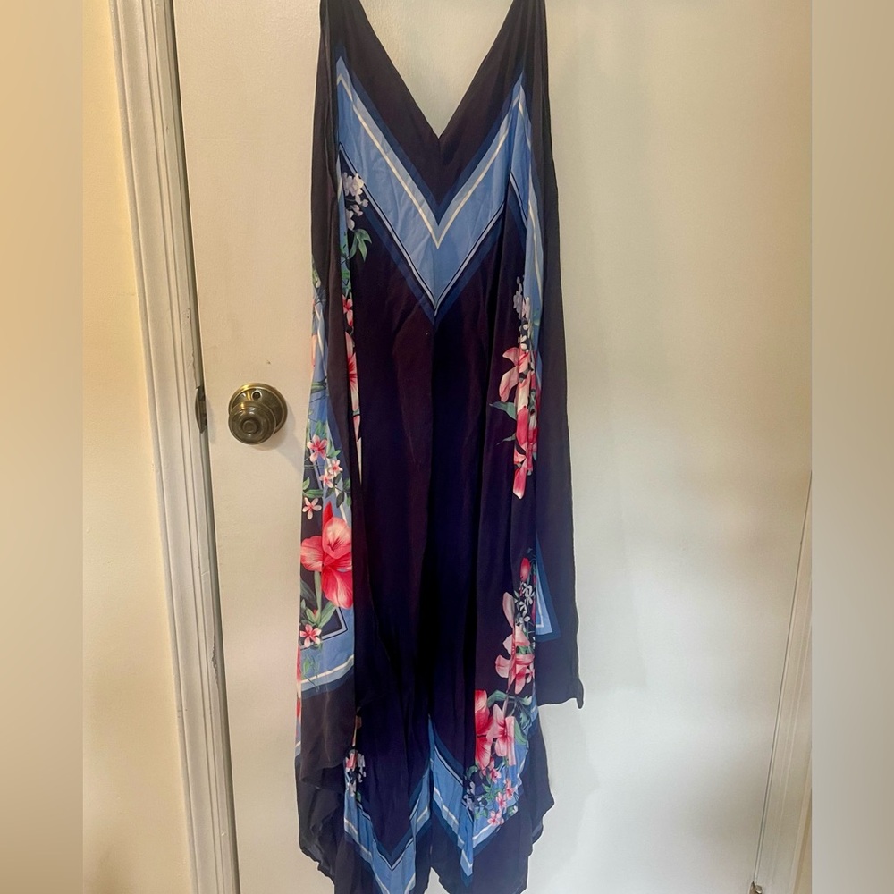 Tommy Bahama size Large handkerchief dress